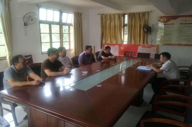 9159金莎游艺场公司施振贤副总经理到楼杉分公司贯彻落实“扫黑除恶”专项斗争宣传工作